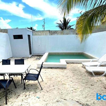 הוילה Pueblo Chicxulub Casa Con Piscina En Chixchulub A 100 M De La Playa מראה חיצוני תמונה